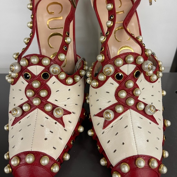 Shoes - Picture 2 of 6